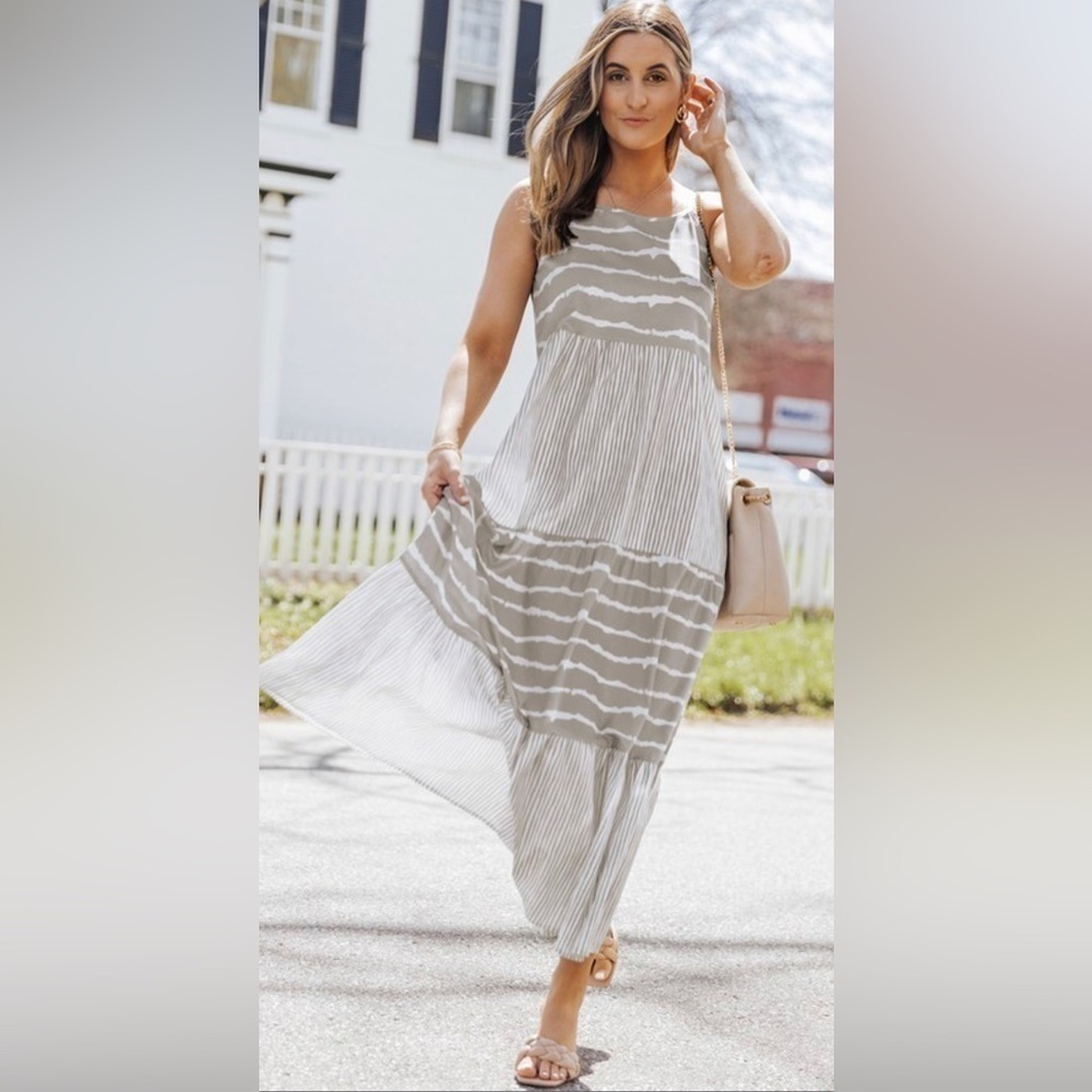 Boho Heather Gray n White Maxi Dress - Picture 3 of 6